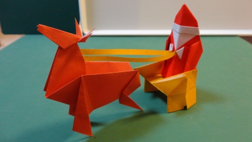 fabriquer un Père Noël un ensemble origami