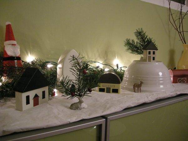 fabriquer un village de Noël support en papier blanc