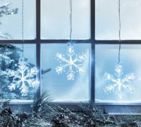 La déco fenêtre Noël qui nous raffole cette année en 80 photos (1)