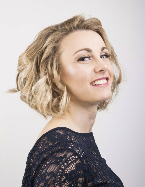 coupe cheveux femme carr wavy dgrad with coiffure tresse wavy