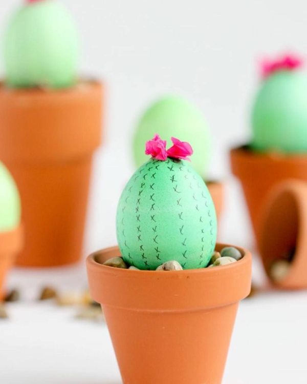 façon créative de décorer un œuf de Pâques cactus