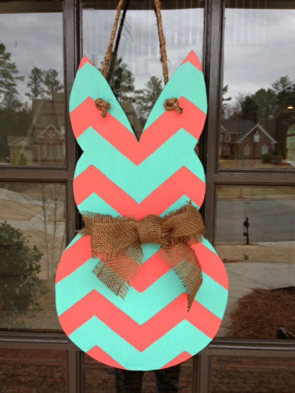 idée décoration de pâques à faire soi-même lapin déco de fenêtre