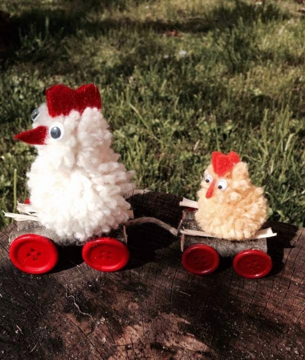 idée décoration de pâques à faire soi-même poulets en fil de laine