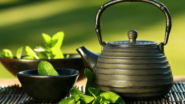 thé à éviter de boire menthe poivrée
