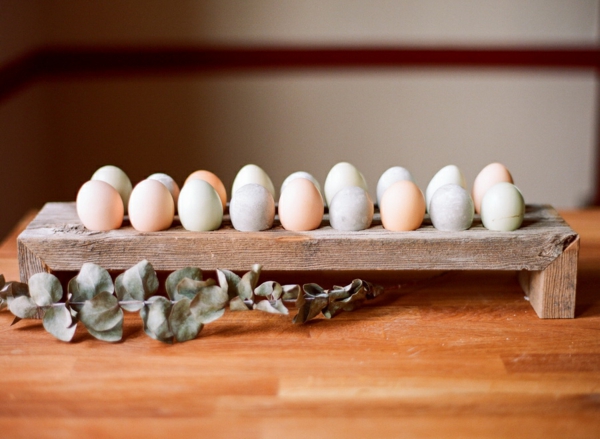 Comment faire des œufs de Pâques décoratifs en béton déco pâques