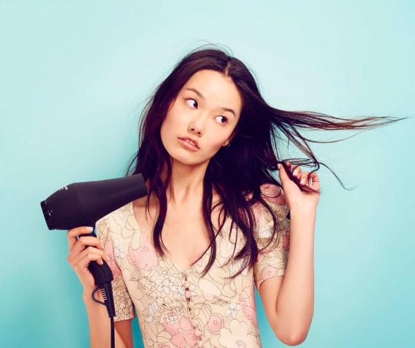 améliorer solidité cheveux sécher les cheveux
