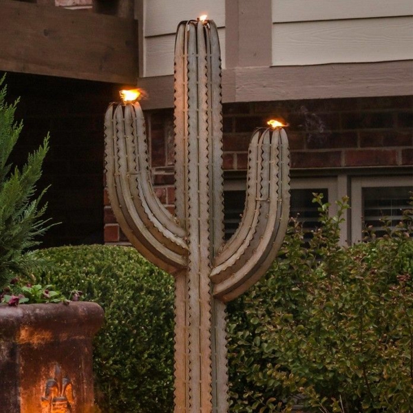 idée déco jardin métal rouillé cactus