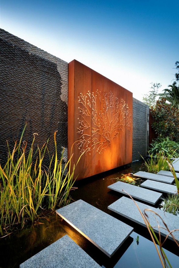 idée déco jardin métal rouillé mur décoratif acier corten
