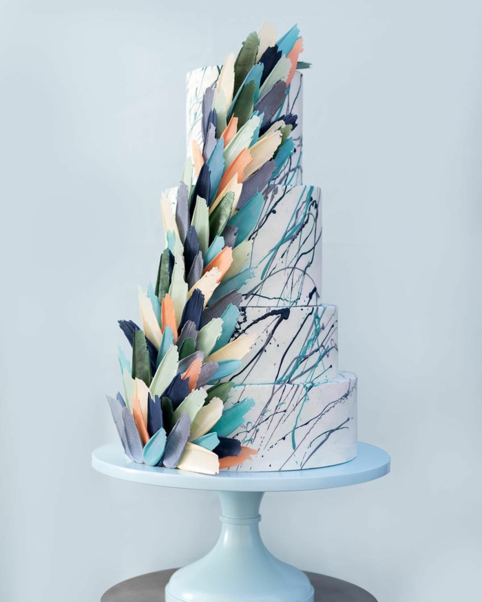gâteau de mariage brushstroke stylé