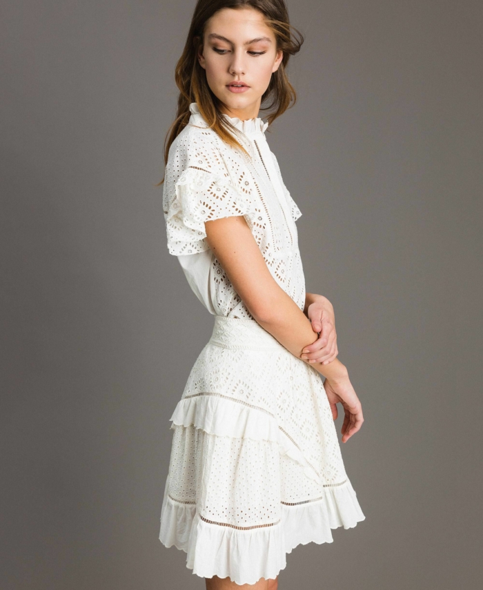 robe estivale blanche modèle court