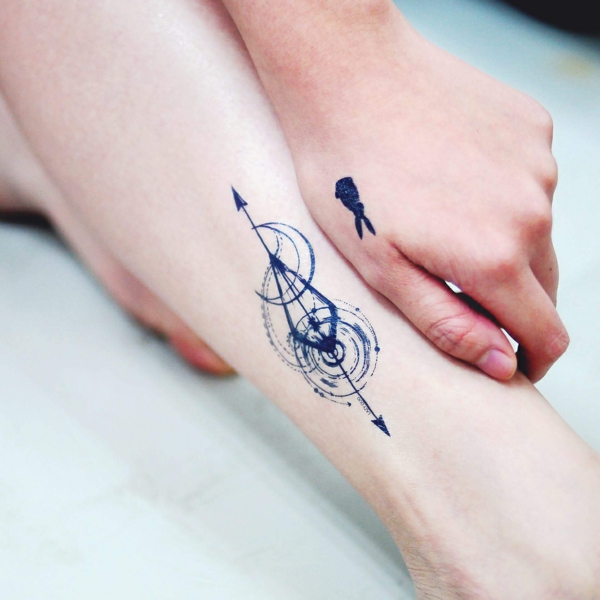 tatouage éphémère jagua femme jambe bras