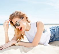 Maquillage à la plage : comment rester belle toute la journée ? (3)