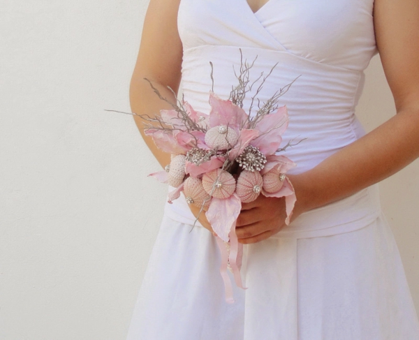 bouquet de mariée diy avec des oursins