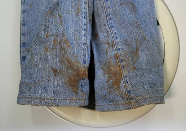 comment laver les jeans correctement un vêtement pour travail