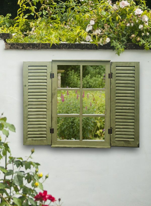 diy miroir pour clôture de jardin en volet fenêtre