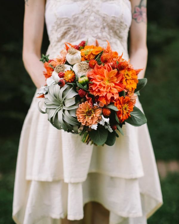 bouquet de mariée automnal ail oeuillets gerberas