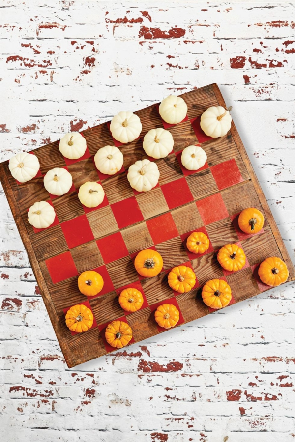 bricolage automne jeu d'échecs mini-citrouilles