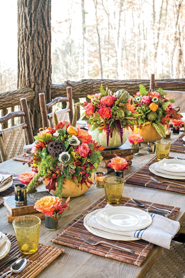 décoration florale pour table d'automne citrouilles fleurs