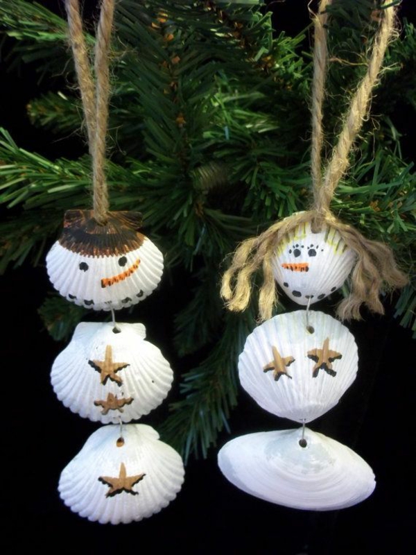 idée décoration Noël à fabriquer soi-même ornements de sapin coquillage