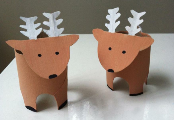idée déco Noël à fabriquer soi-même rennes en carton