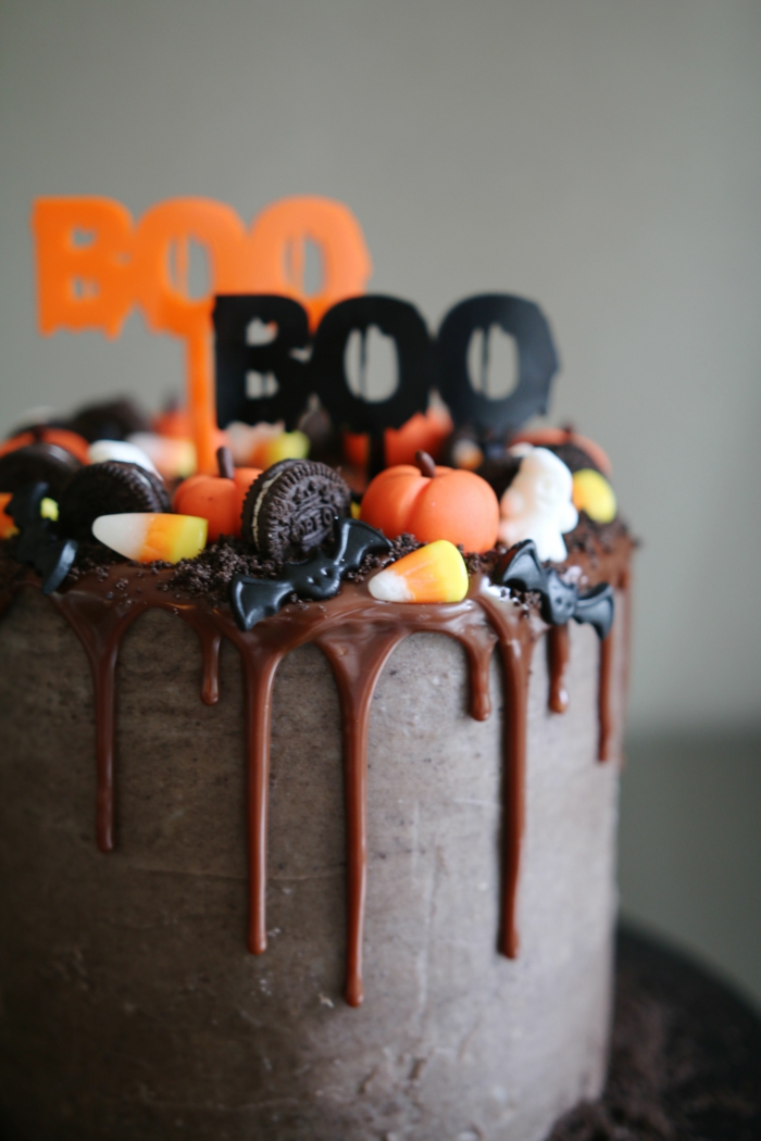 gâteau halloween boo abvec des biscuits oreo
