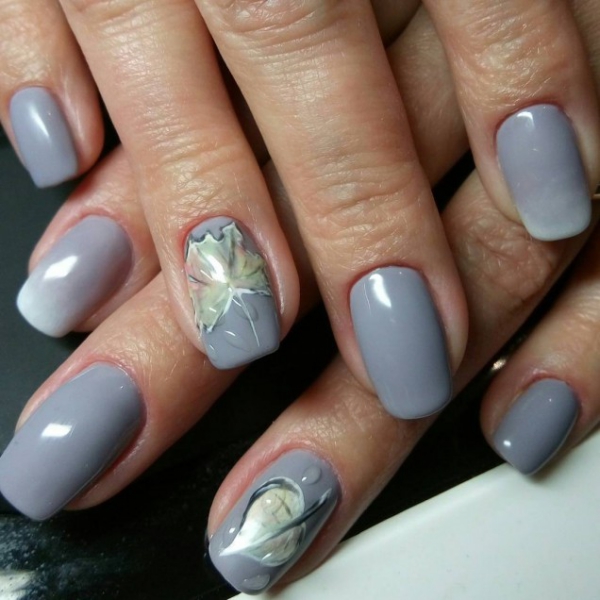 manicure d’automne bleu clair
