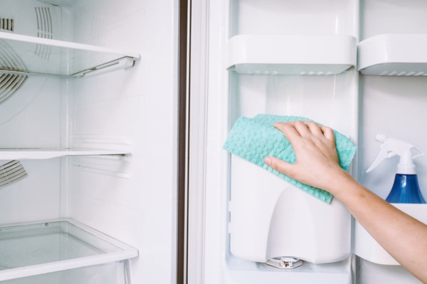 nettoyer le frigo avec percarbonate de soude