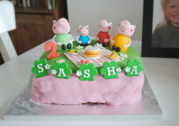 Idees De Gateau Peppa Pig Et De Deco Anniversaire Peppa Pig