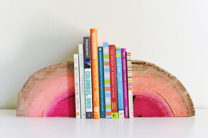 ranger mieux vos livres rondin de bois déco idées inspirantes pour créer une ambiance unique
