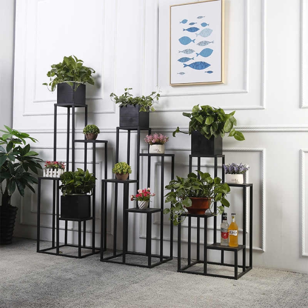 stand de fleurs à l'intérieur un design minimaliste 