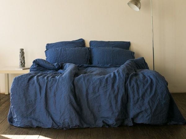 bleu foncé idée de linge de lit en lin lavé