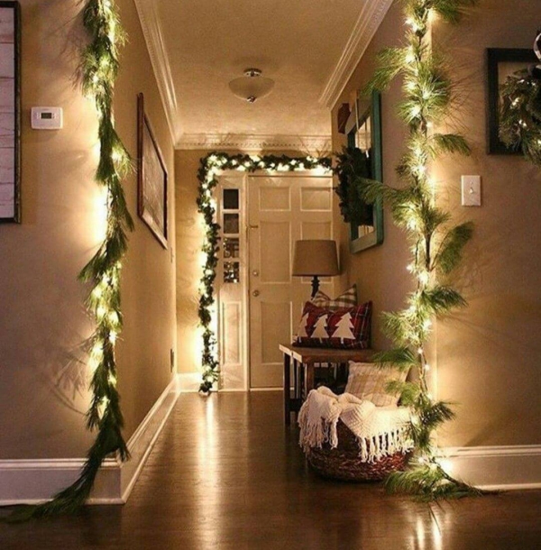 décoration d’entrée de maison déco de Noël 