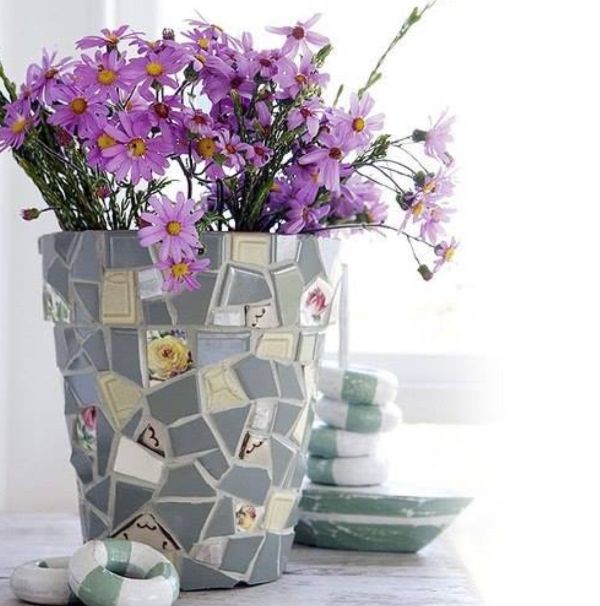 pot de fleurs personnalisé mosaïque en vaisselle ancienne brisée
